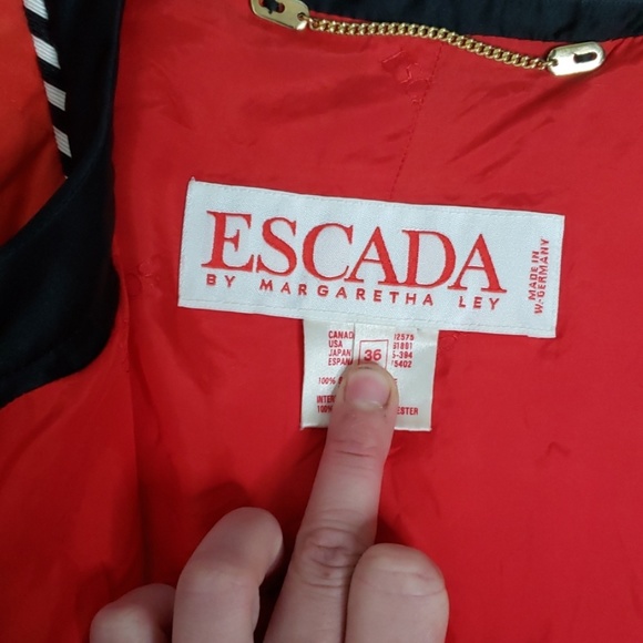 Escada vintage quilted silk jacket - Picture 7 of 8